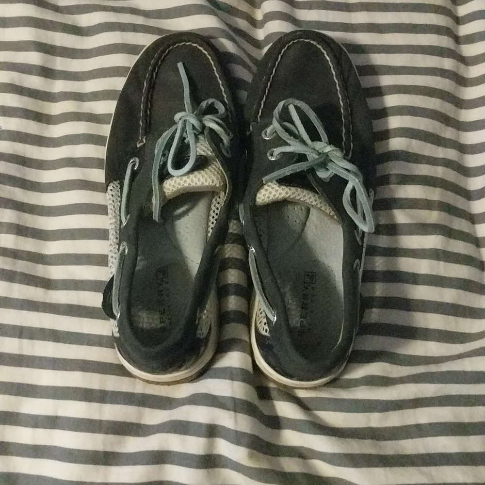 Sperry shoes size 5